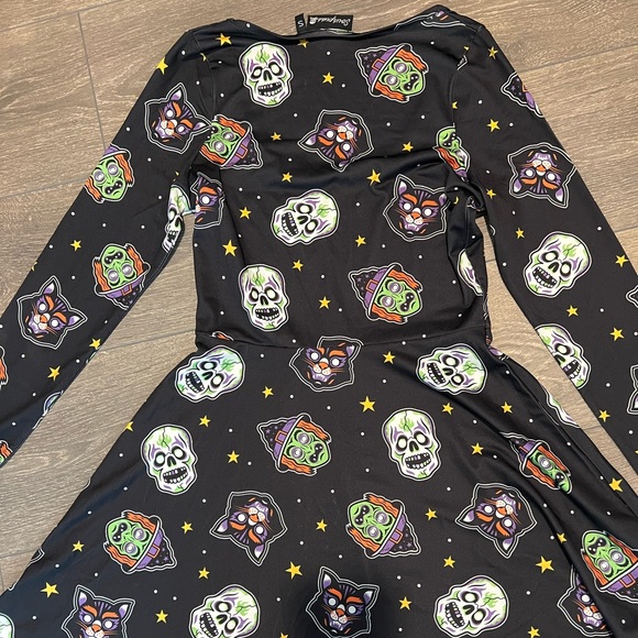 Sourpuss Halloween print black skater dress - Picture 2 of 3